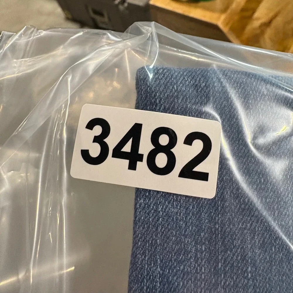 Carhartt Relaxed Fit Mens Jeans 34x32 Medium Wash Blue Denim Workwear Distressed